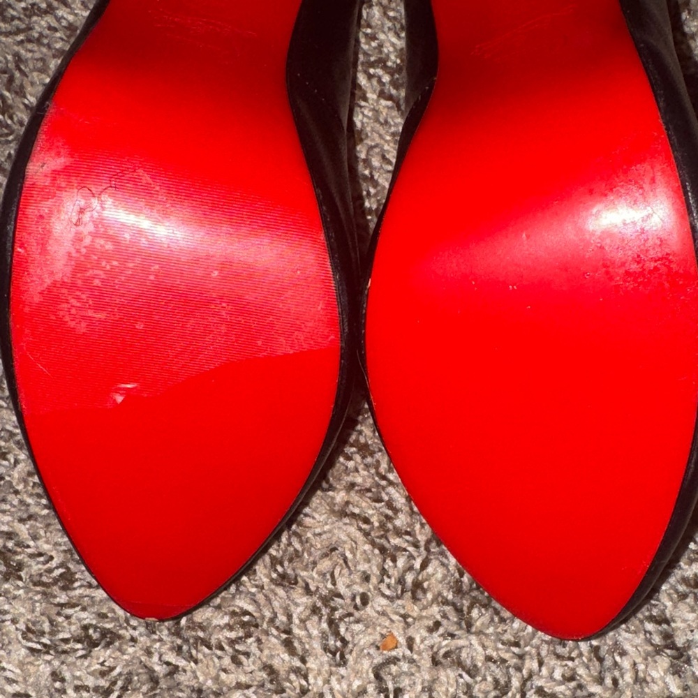 Christian Louboutin Black Heels Sz 40 - Picture 3 of 7